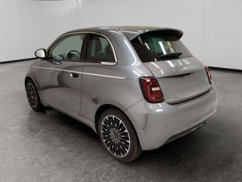 FIAT 500 500e 42 kWh La Prima