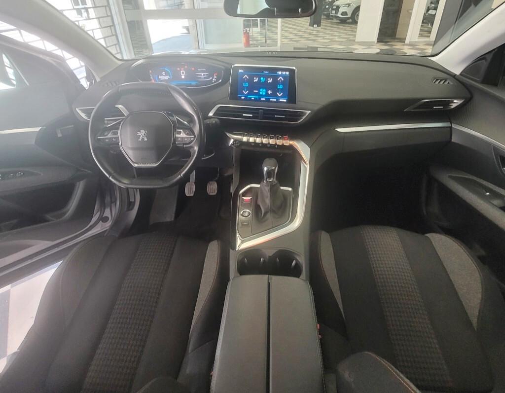 Peugeot 3008 BlueHDi 130 S&S Active Pack