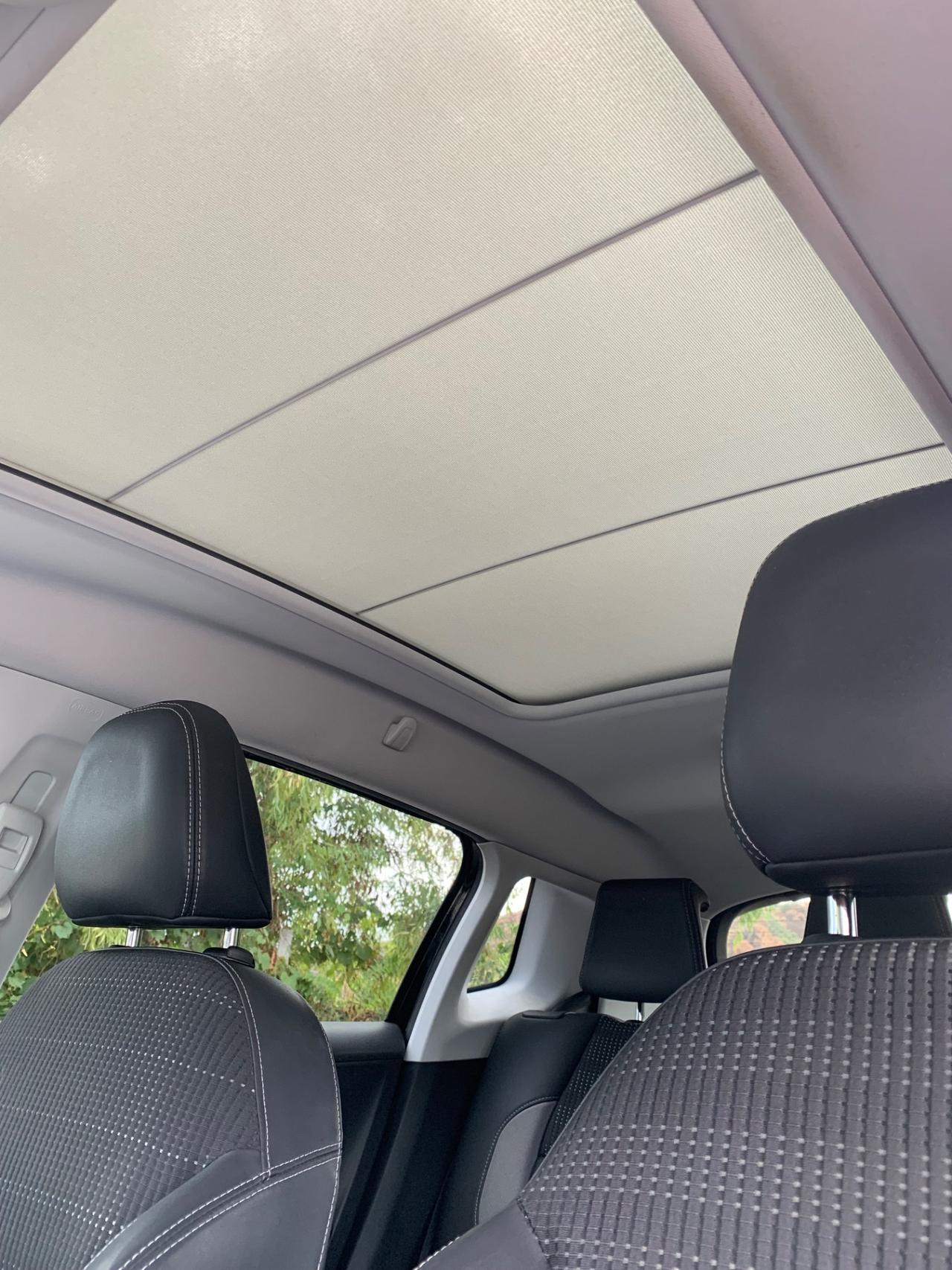 Peugeot 2008 1.6 e-HDi 115 CV CON TETTO