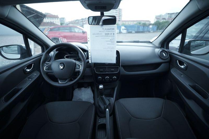 Renault Clio IV 2017 1.2 16v Zen 75cv