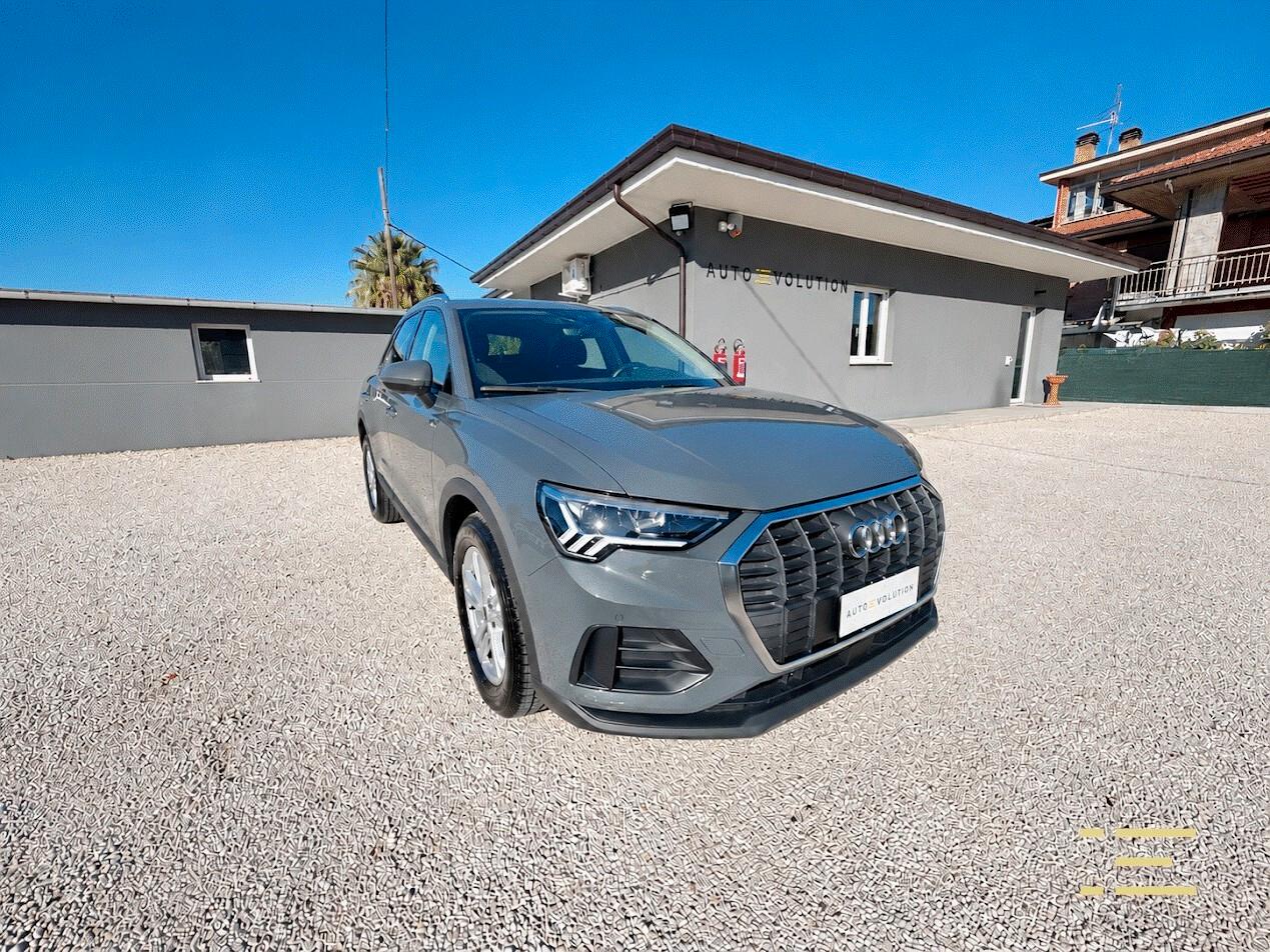 Audi Q3 35 TDI S tronic 150 cv Business 116.528 Km