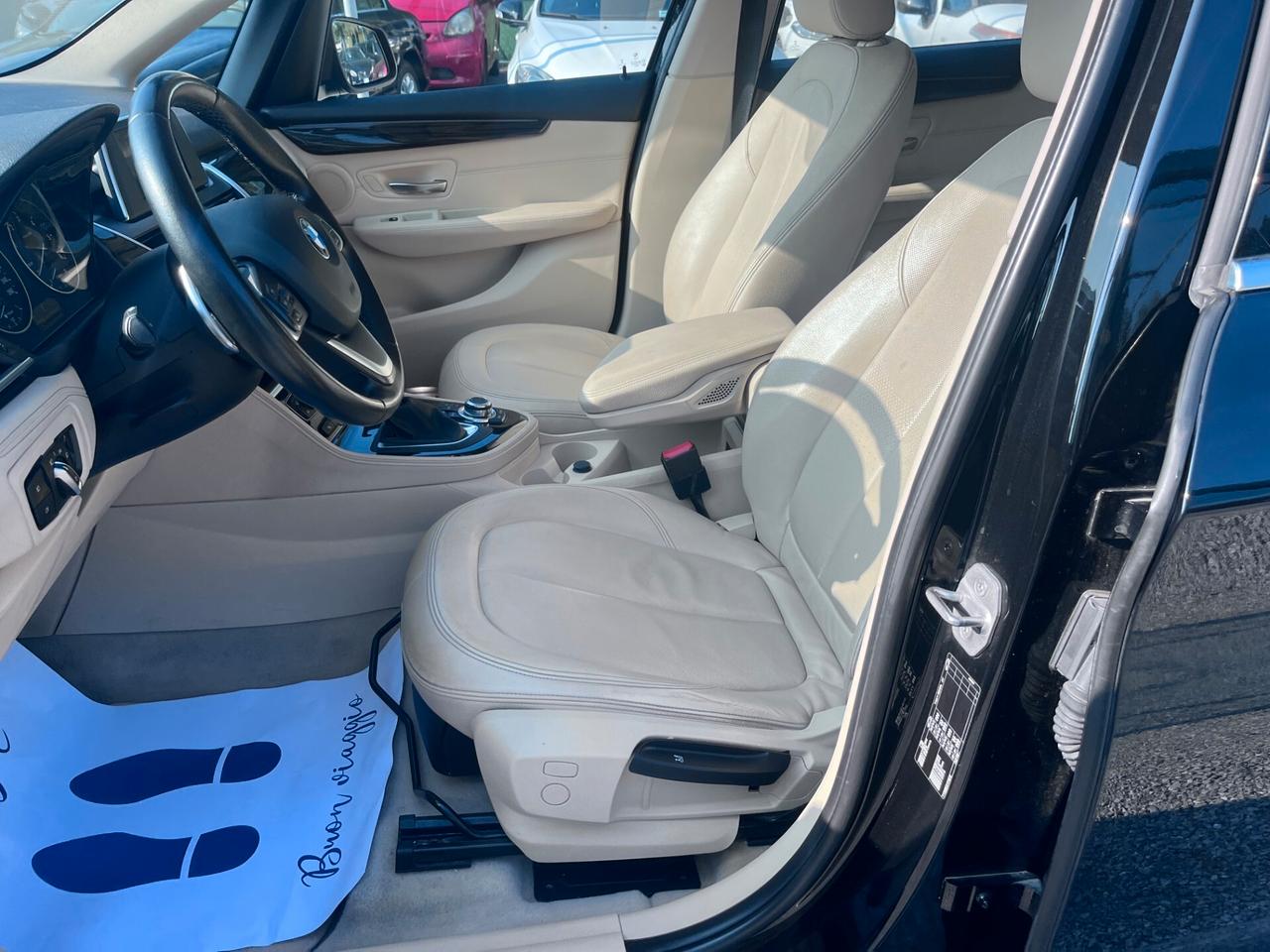 Bmw 218 D Luxury