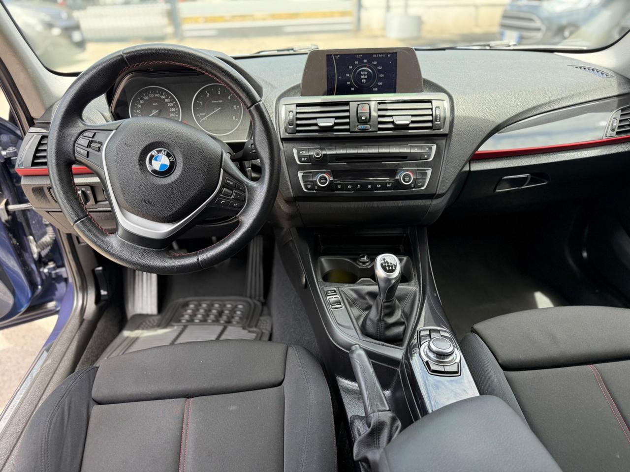 Bmw 120 120d 5p. Sport