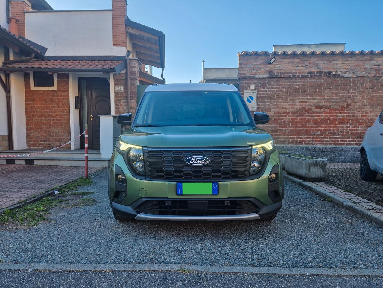Ford Tourneo Courier AUTOMATICA 1.0 125CV Carplay, Telcamera
