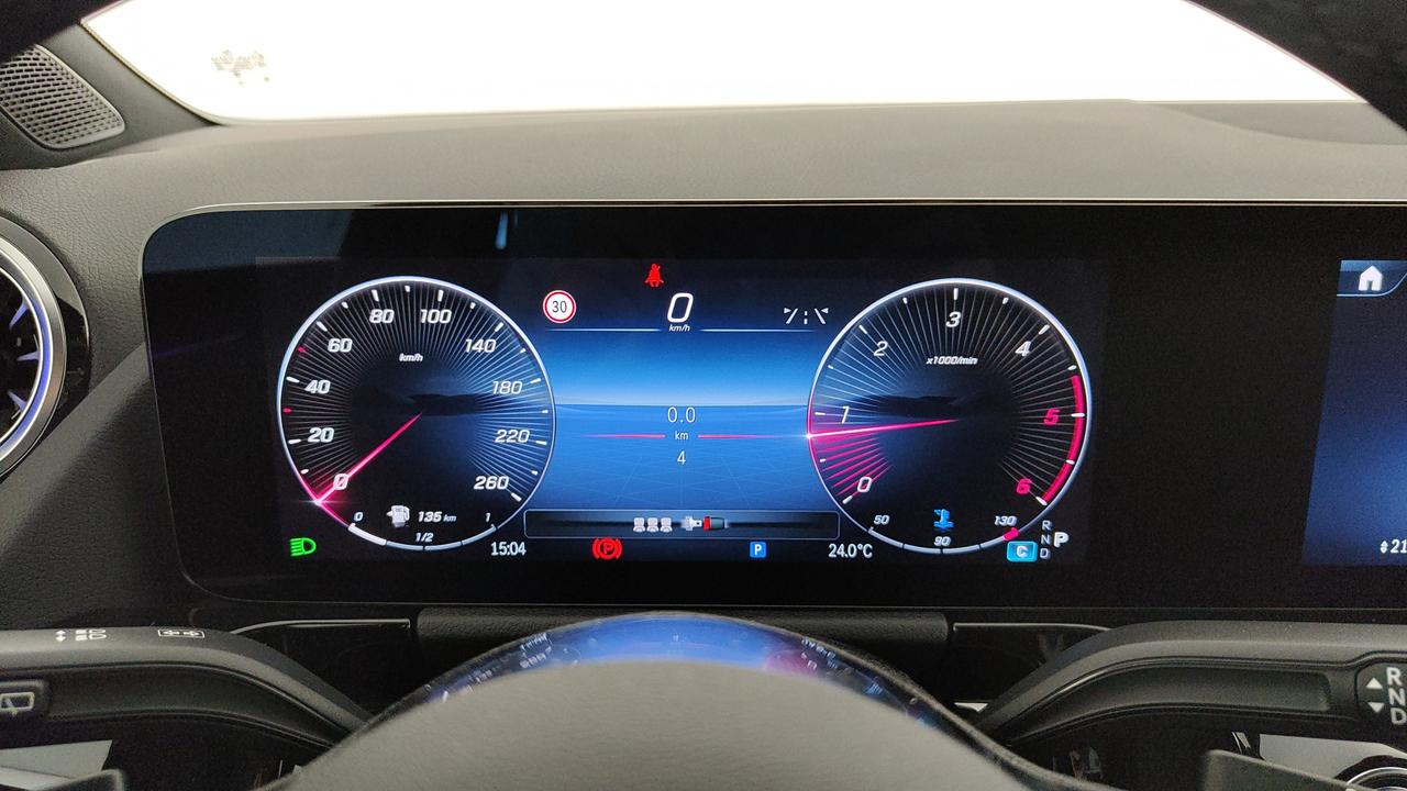 Mercedes-Benz GLA 200 d automatic