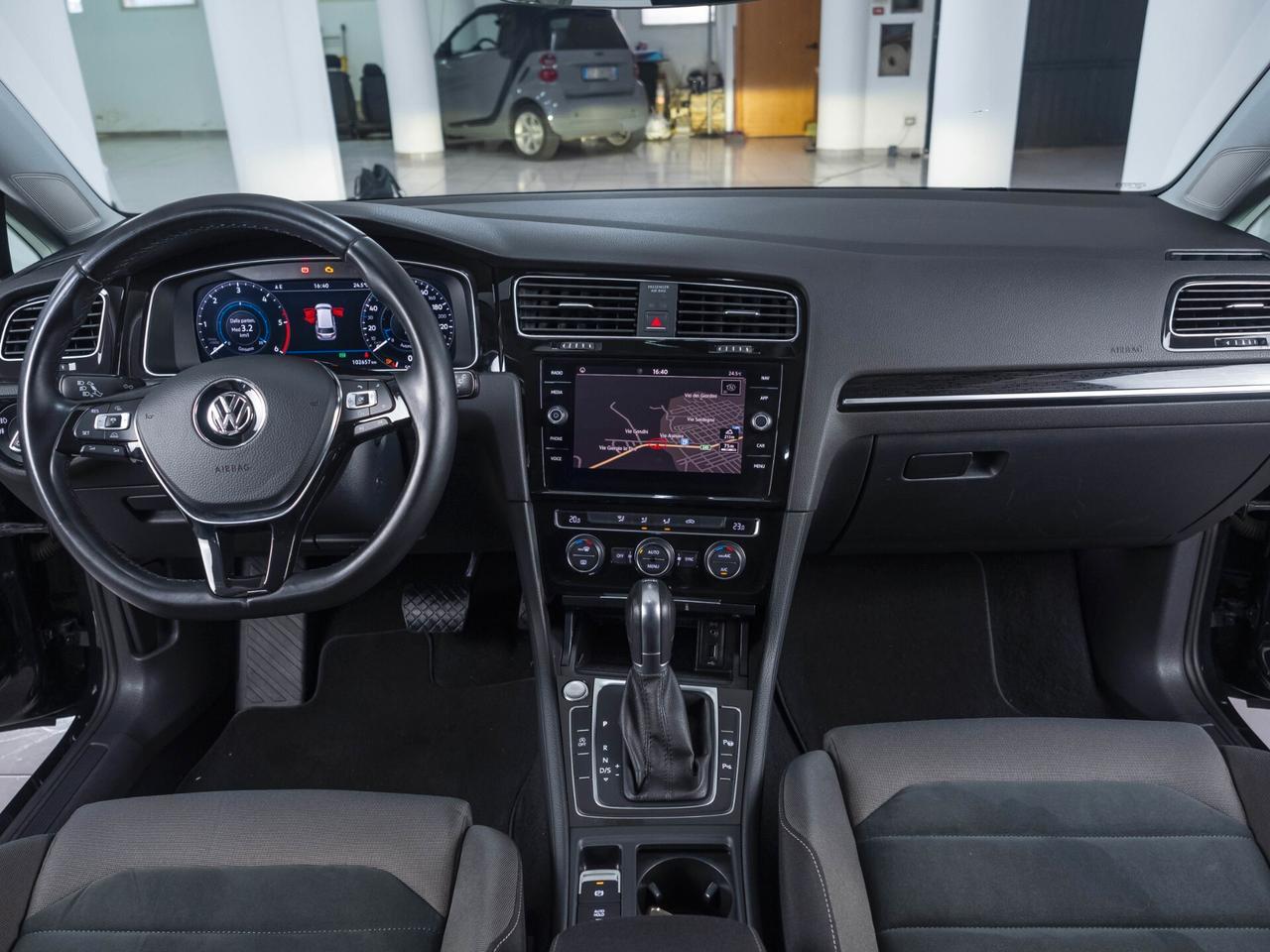 Volkswagen Golf Variant 2.0 TDI DSG Executive BlueMotion Tech.