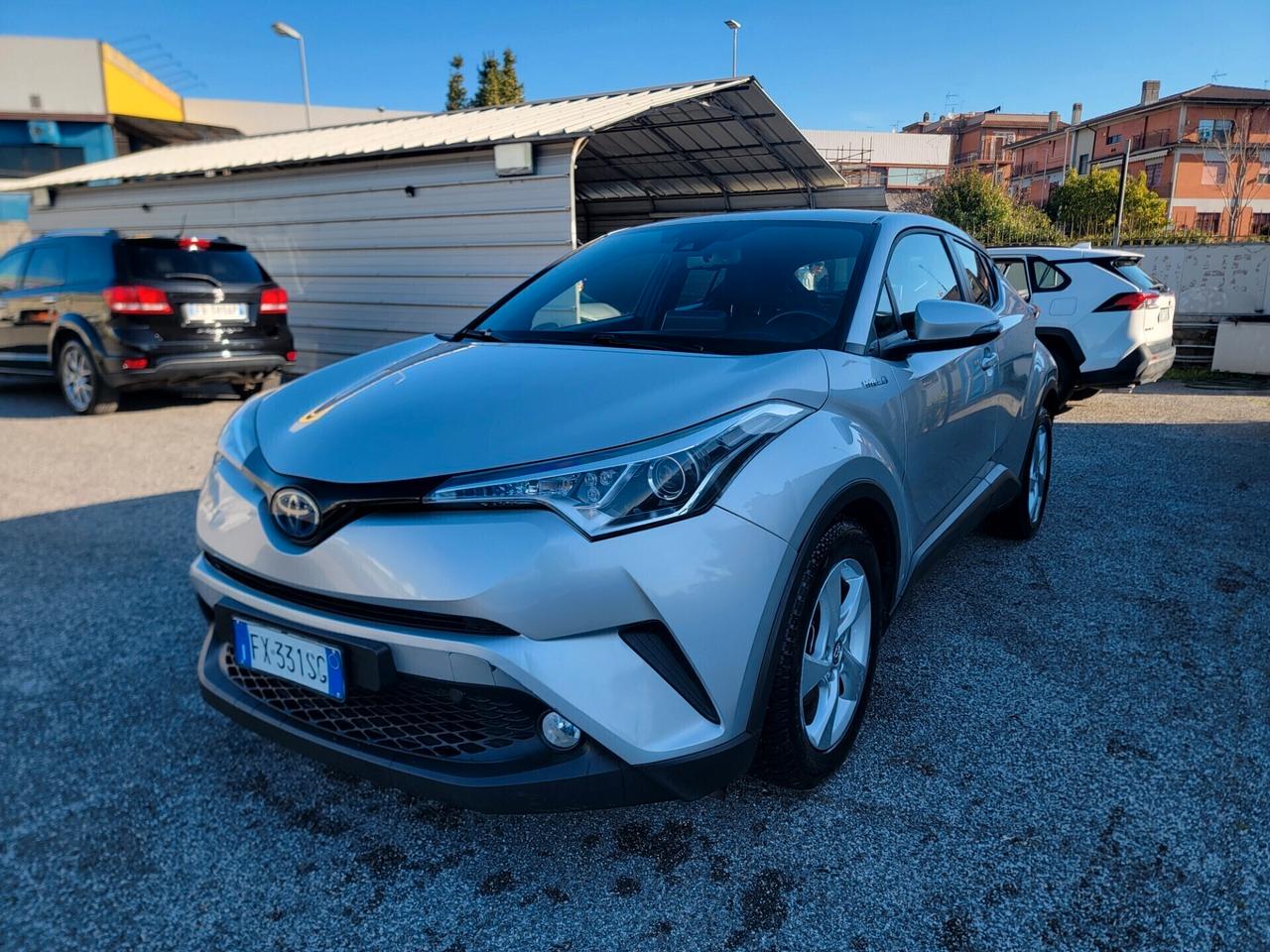 Toyota C-HR 1.8 Hybrid E-CVT Active GARANZIA 12 MESI