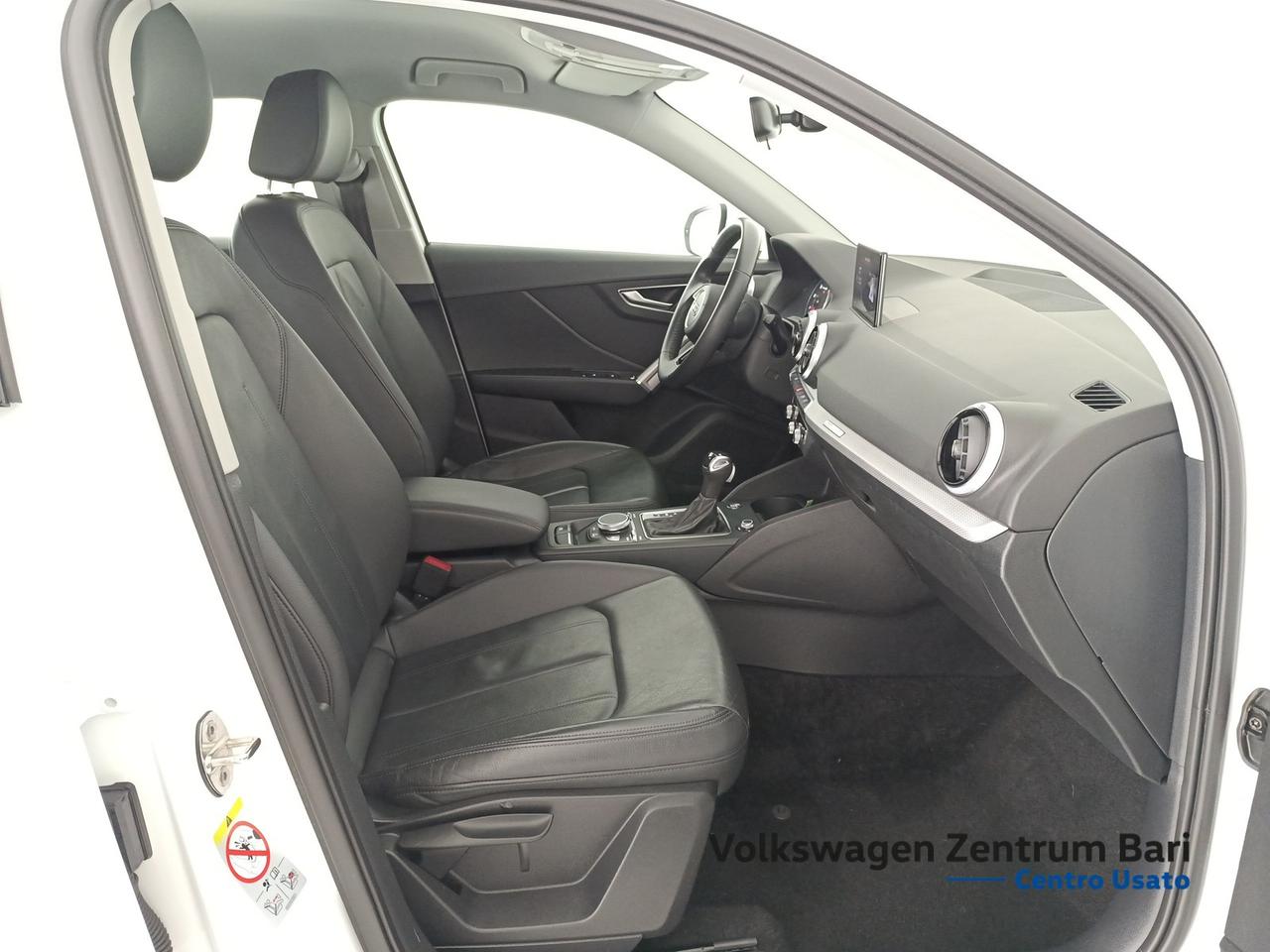 Audi Q2 30 2.0 tdi business s-tronic