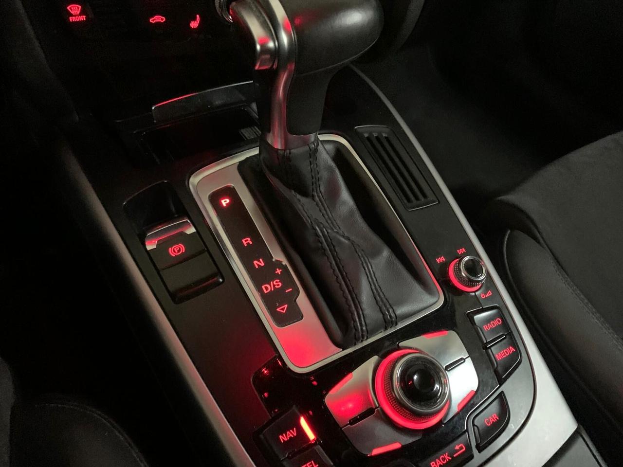 Audi A4 Avant 2.0 TDI 143CV B.plus