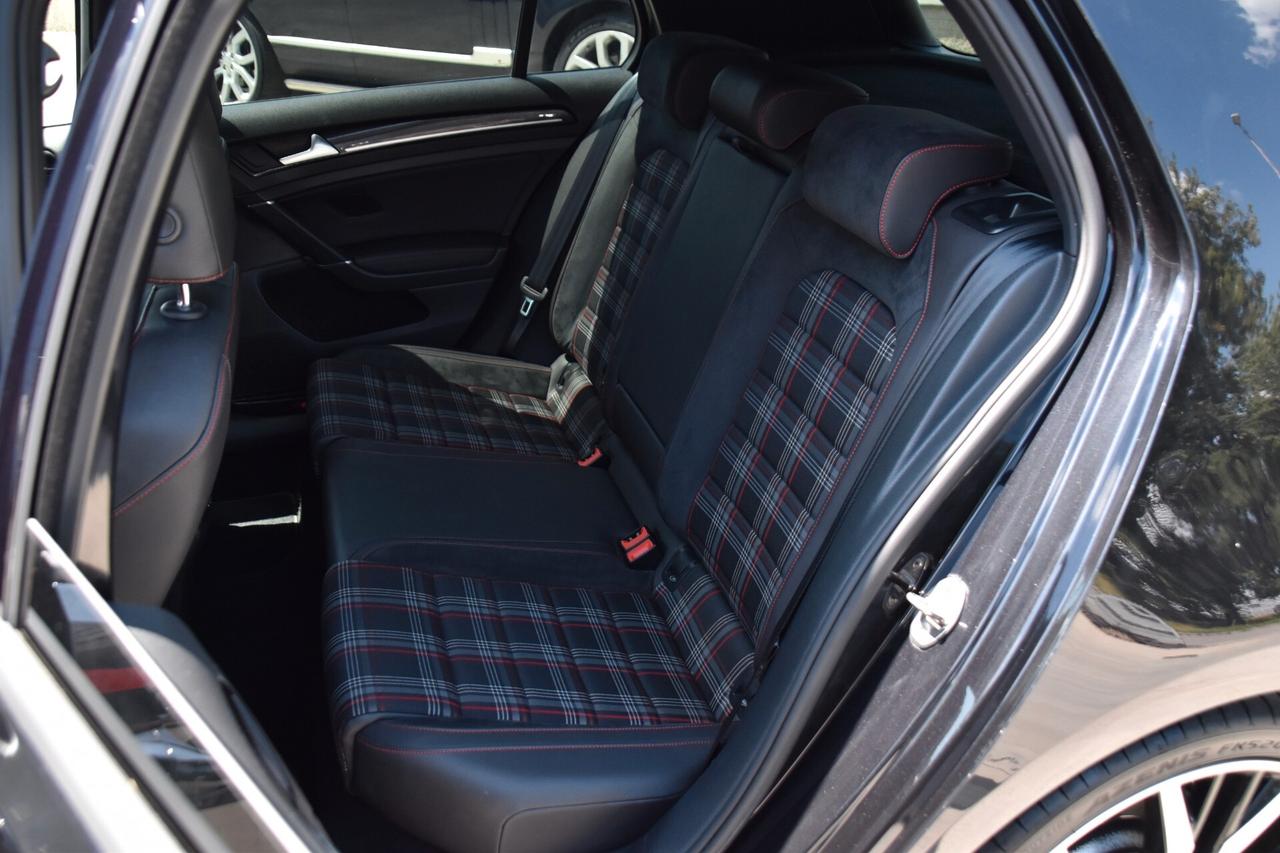 Volkswagen Golf GTI Performance 2.0 TSI DSG 5p. BlueMotion Technology