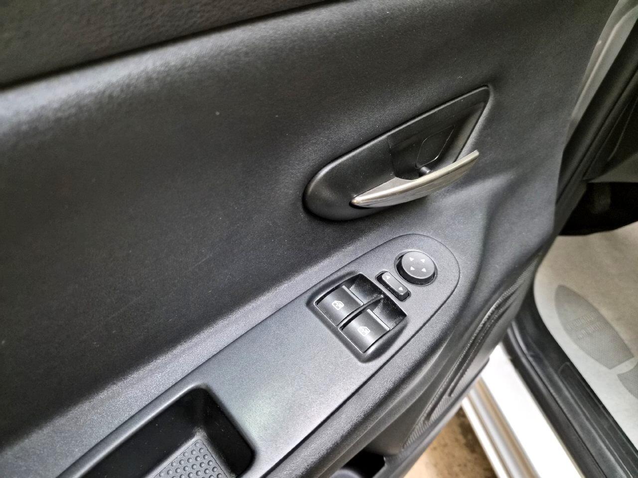 Lancia Ypsilon 1.2 Gold 69cv