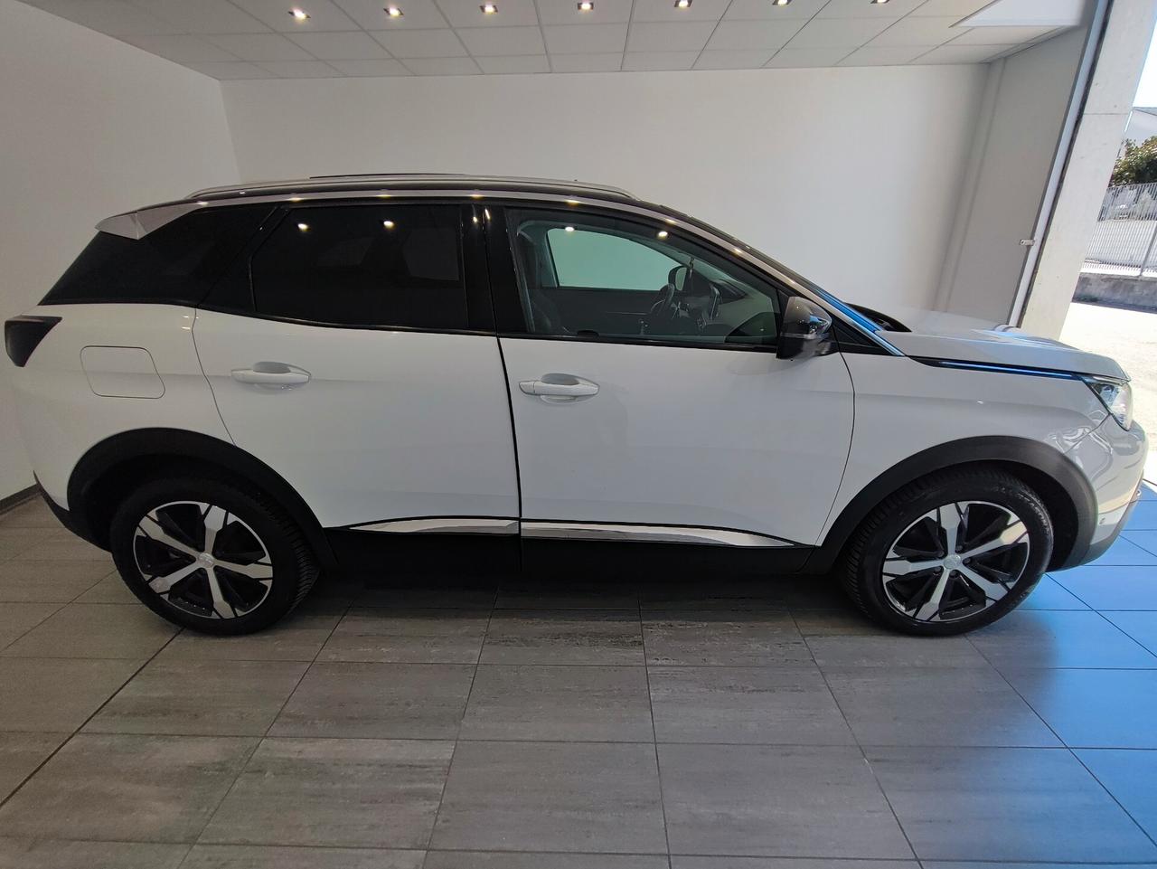 Peugeot 3008 BlueHDi 130 S&S EAT8 Allure