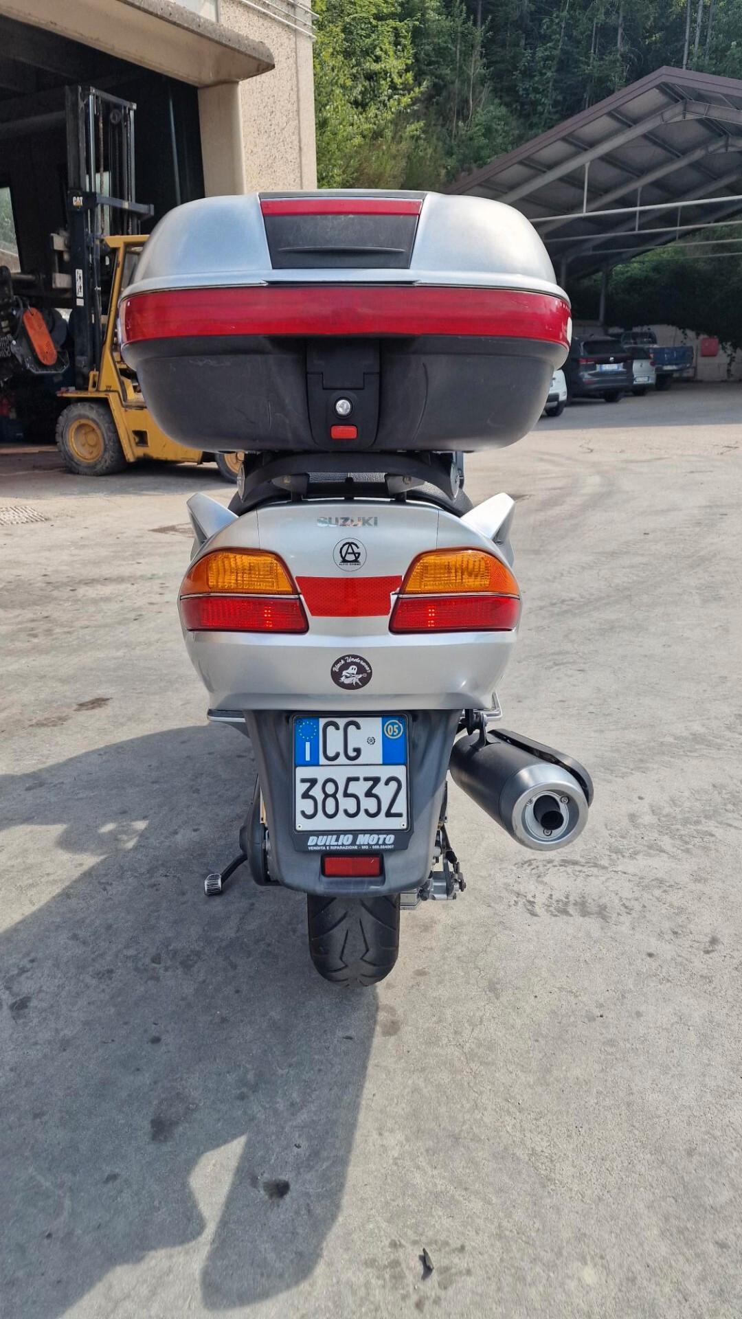 Suzuki Burgman 650