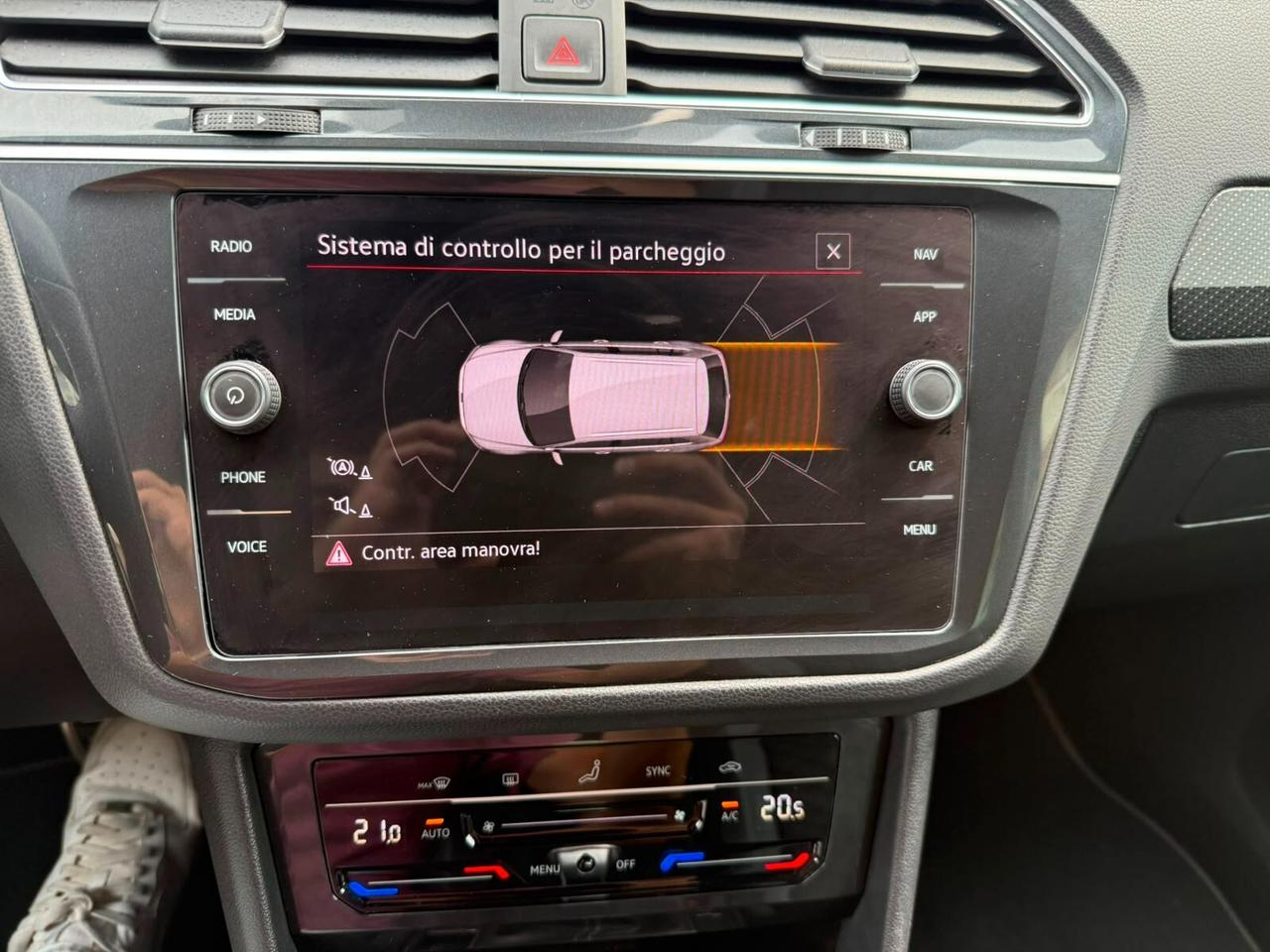 Volkswagen Tiguan 2.0 TDI 150 CV SCR DSG 4MOTION R-Line