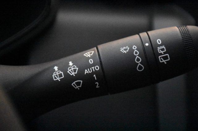 RENAULT Clio SCe 65 CV 5 porte Equilibre