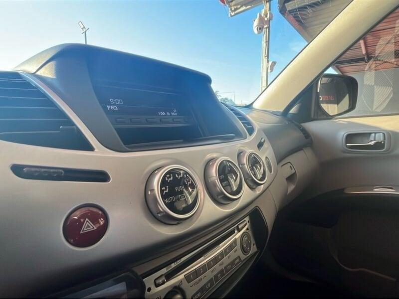 Mitsubishi L200 2.5 DI-D/136CV Club Cab Invite DPF