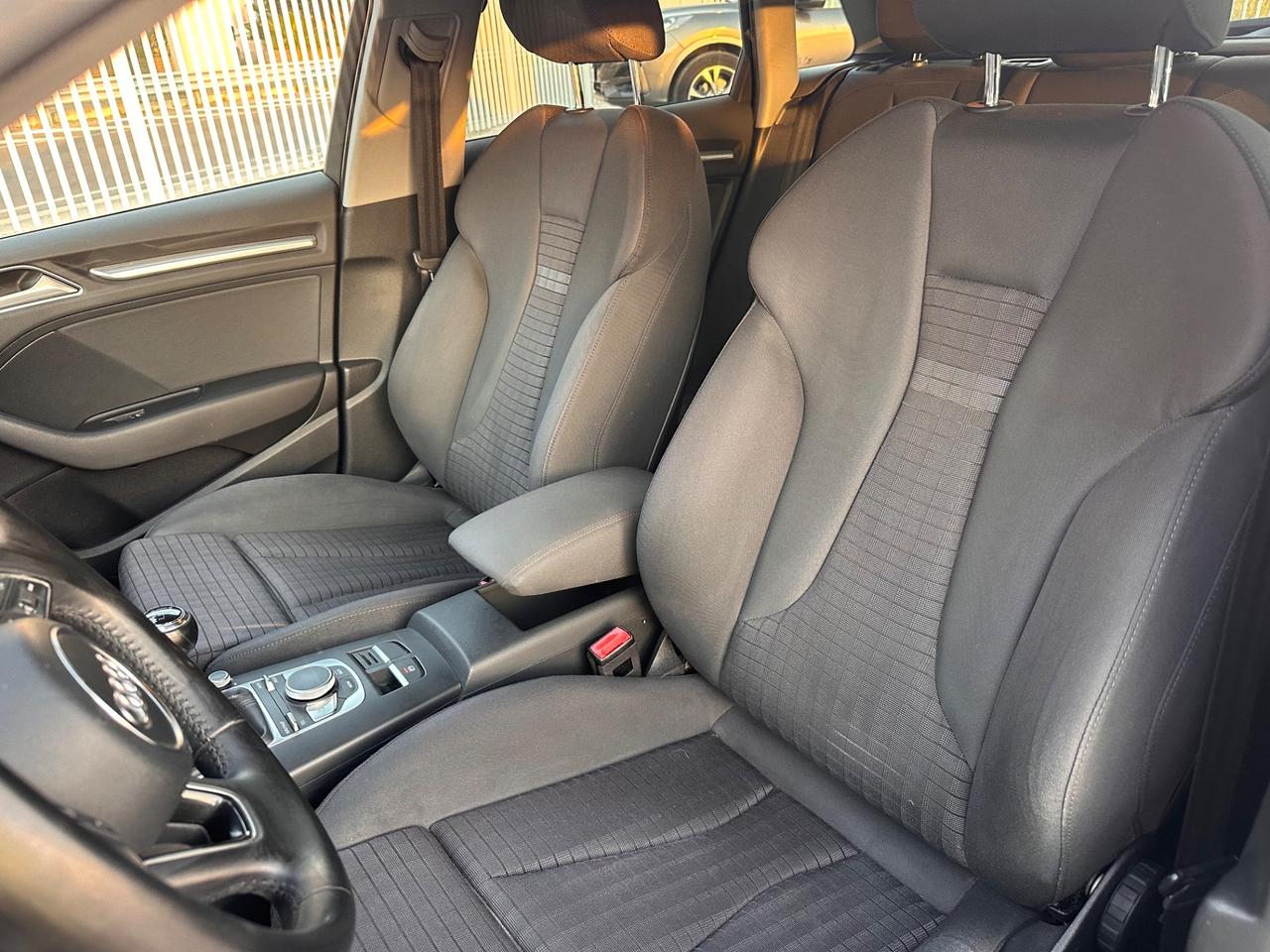 Audi A3 SPB 2017 1.6 TDI 116 CV Sport Restyling