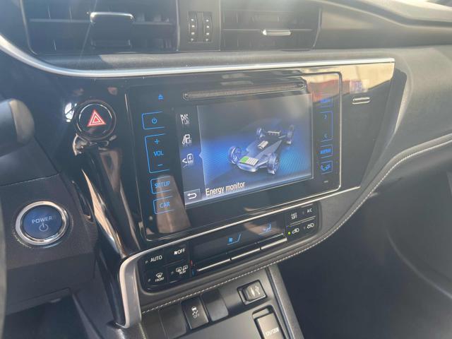 TOYOTA Auris Touring Sports 1.8 style cvt