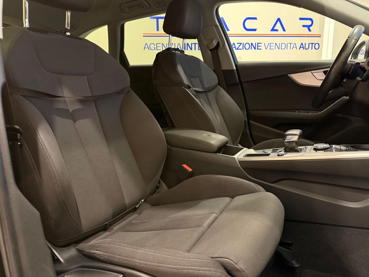 Audi A4 Business Line 2.0 35 TDI #7445