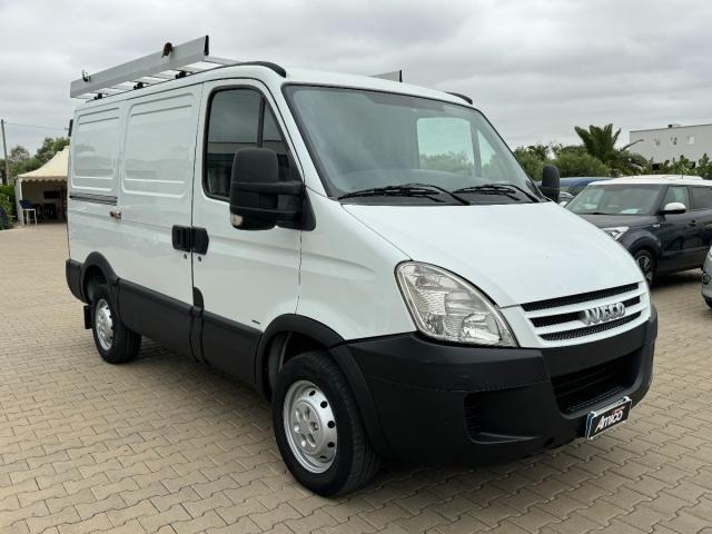 IVECO - Daily 35S12 2.3 HPI 120 CV Furgone