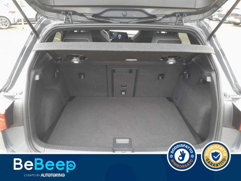 Volkswagen Golf 1.5 ETSI EVO R-LINE 150CV DSG