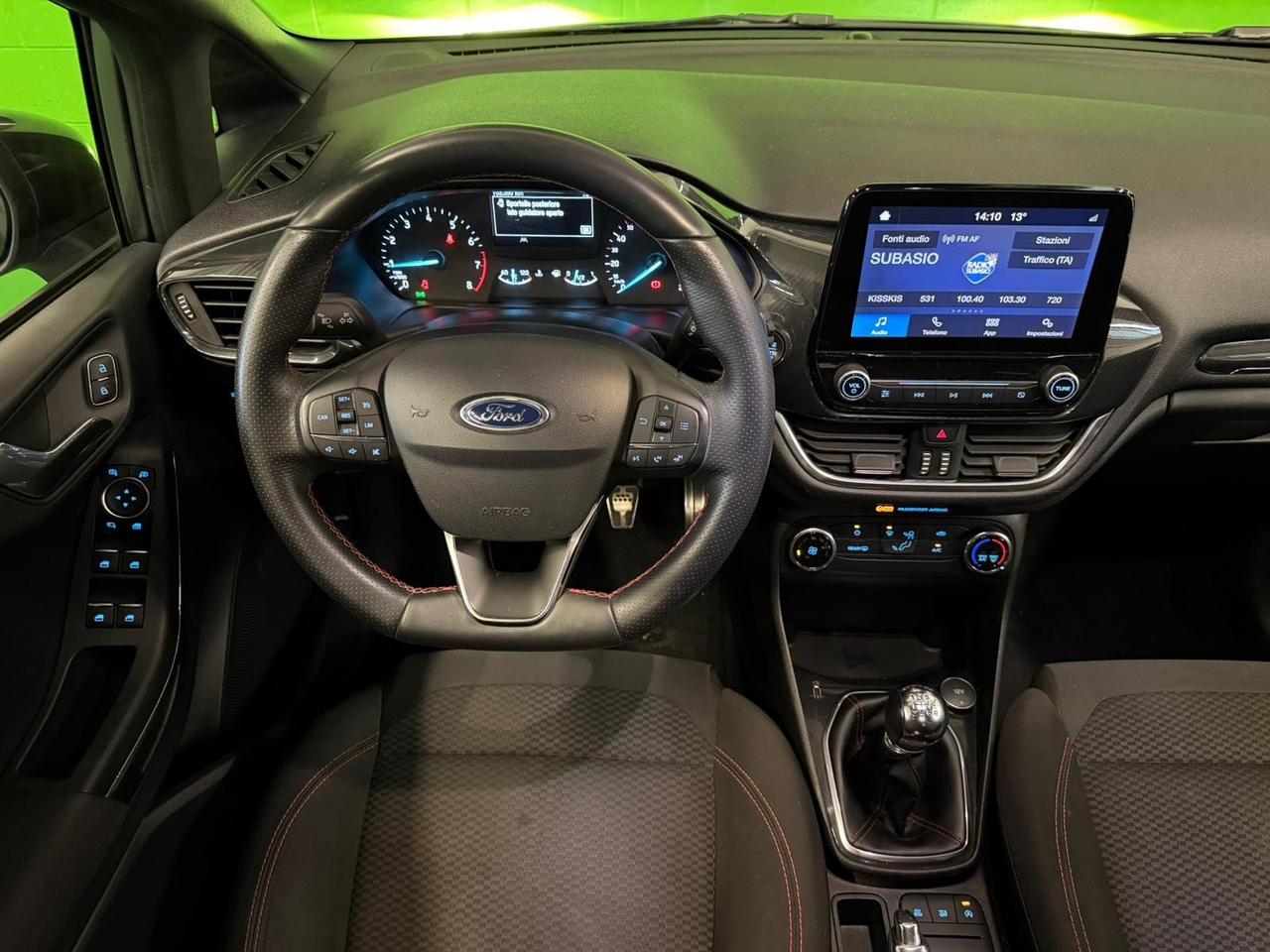 Ford Fiesta 1.0 Ecoboost 100 CV 5 porte Vignale