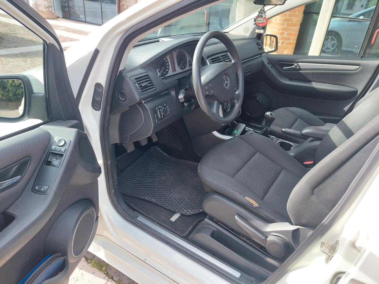 Mercedes-benz B 180 CDI #MP
