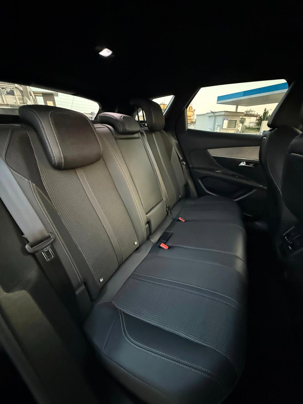 Peugeot 3008 BlueHDi 130 S&S EAT8 GT