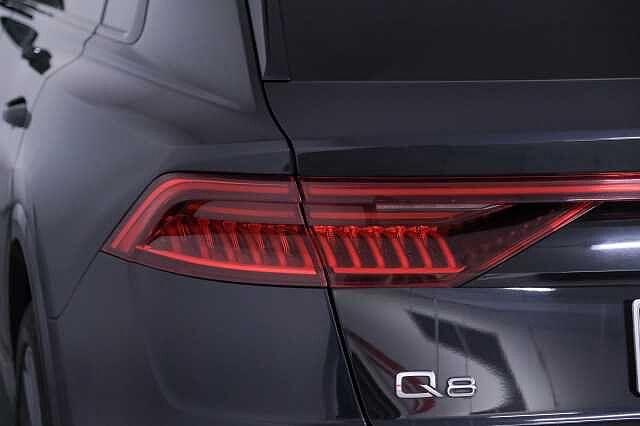 Audi Q8 50 TDI 286 CV quattro tiptronic Sport