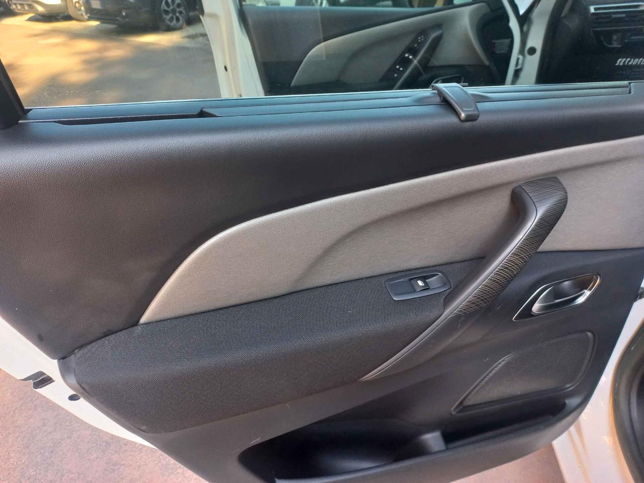 Citroen C4 Picasso 1.6 e-HDi 115 Exclusive
