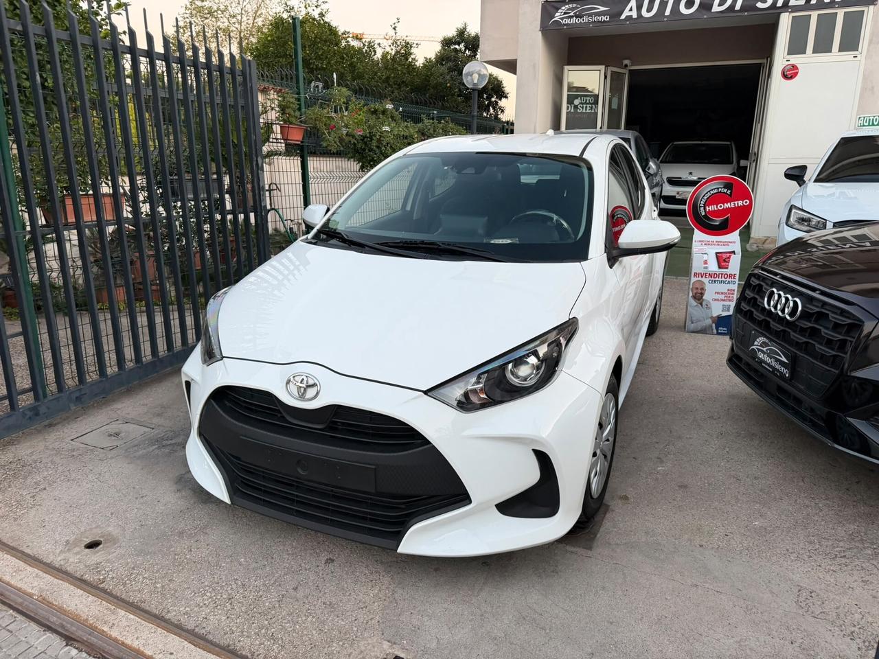 Toyota Yaris 1.0 benzina