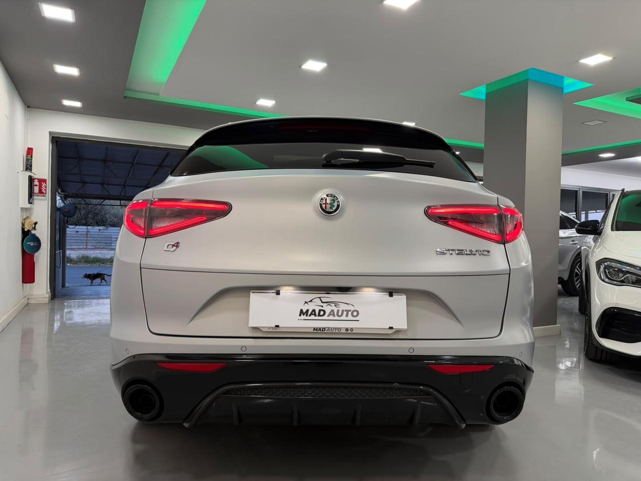 Alfa Romeo Stelvio 2.2 Turbodiesel 210 CV AT8 Q4 Tributo Italiano