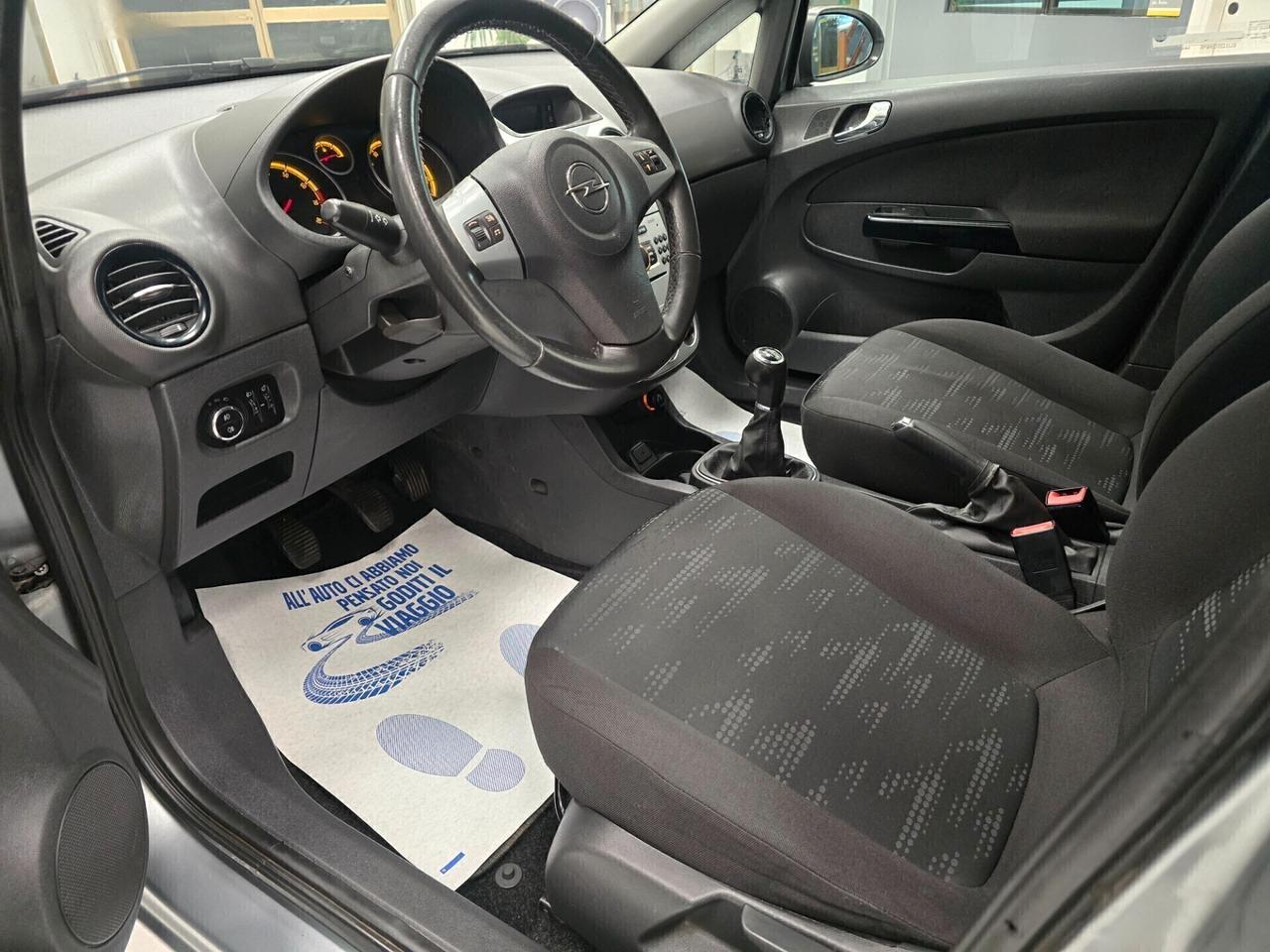 Opel Corsa 1.2 5 porte Elective 85cv 2012 NEOPATENTATI