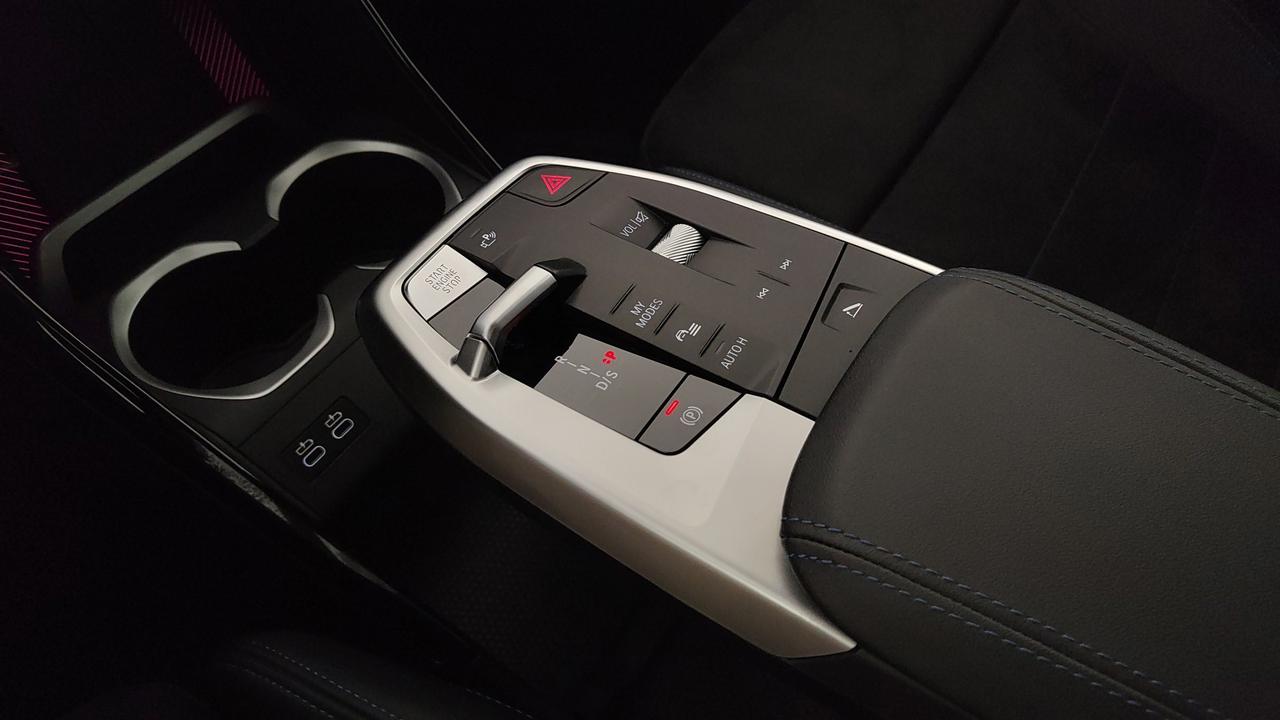 BMW X1 U11 - X1 xdrive 25e MSport Pro auto