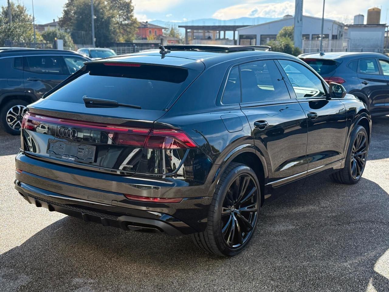 Audi Q8 TDI "23-TETTO-S_LINE FULL AFFARE