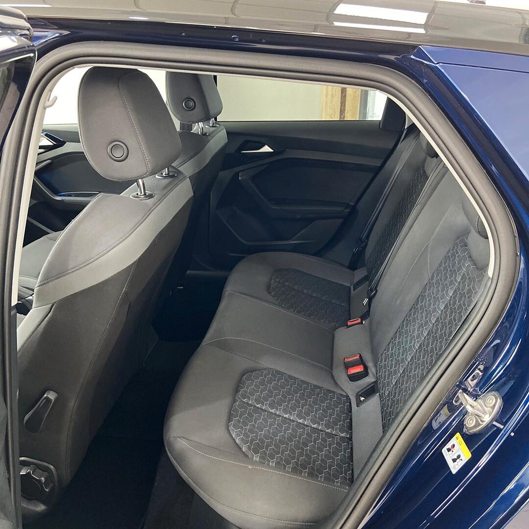 Audi A1 SPB 30 TFSI S tronic Identity Black