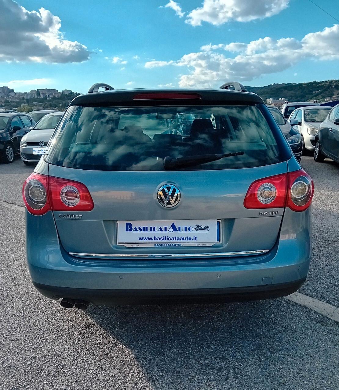 Volkswagen Passat 2.0 TDI DPF Var. Comfortline