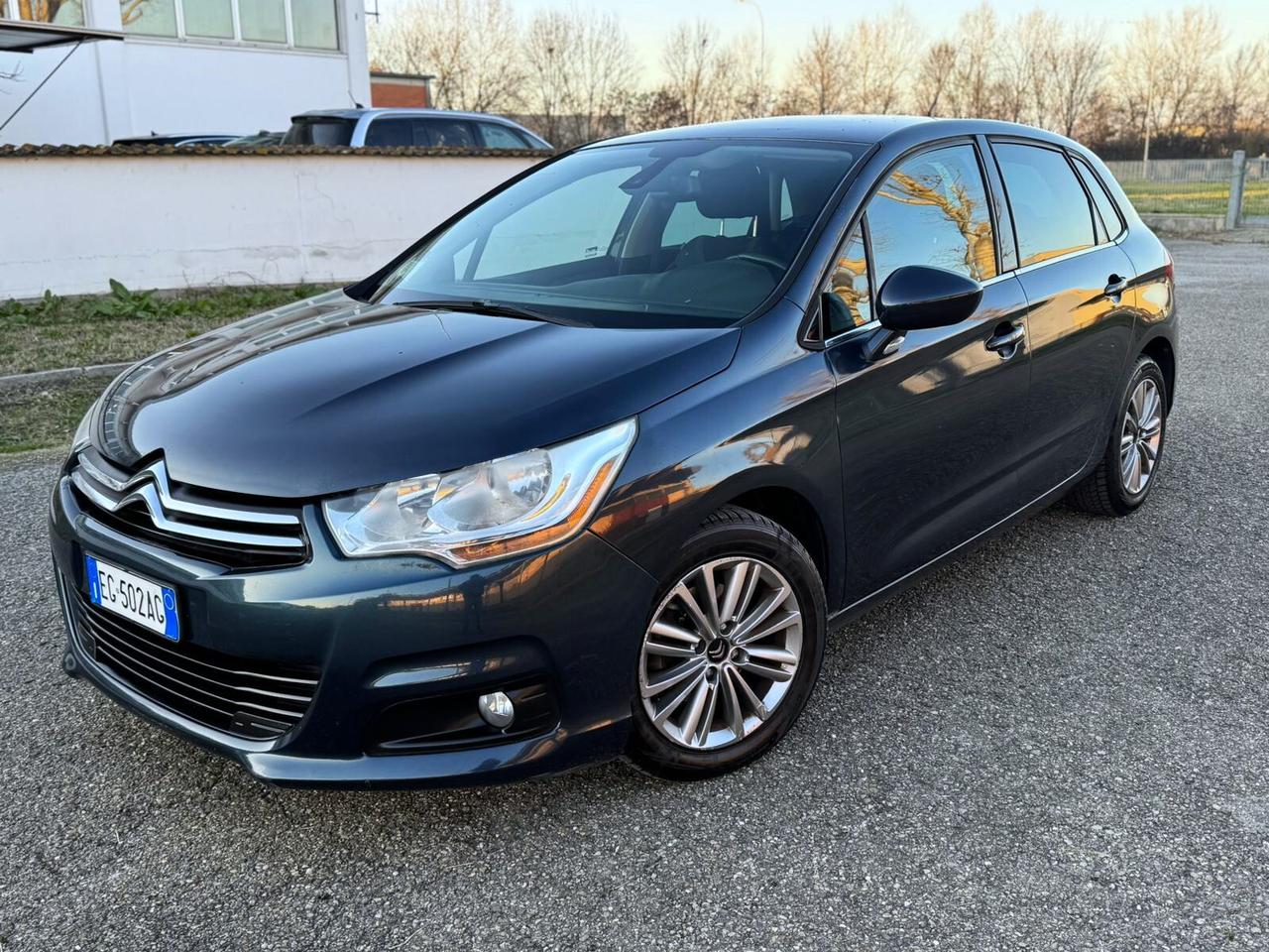Citroen C4 Berlina 1.6 Neopatentati