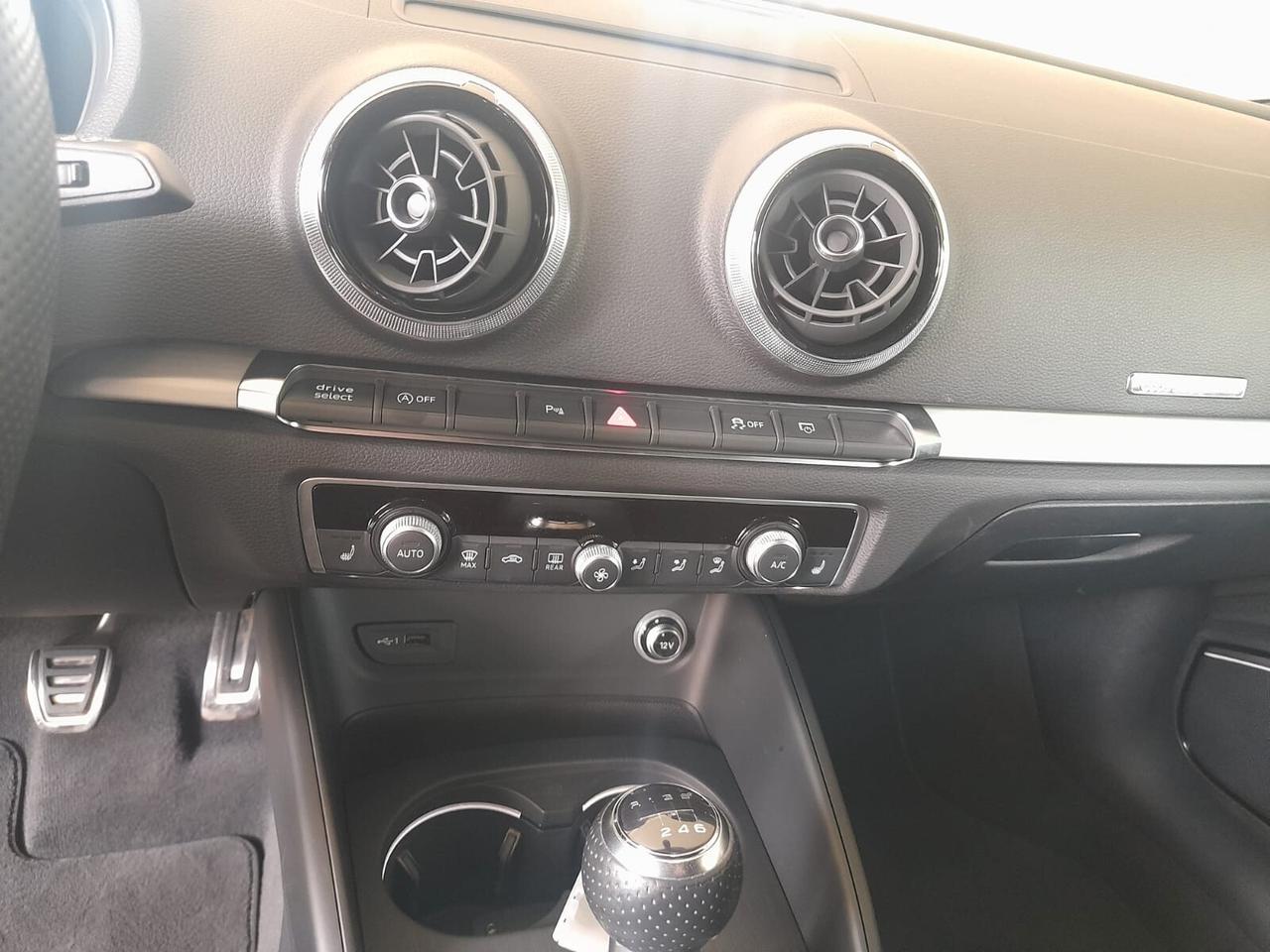 Audi A3 SPB 1.6 TDI 116CV S-Line