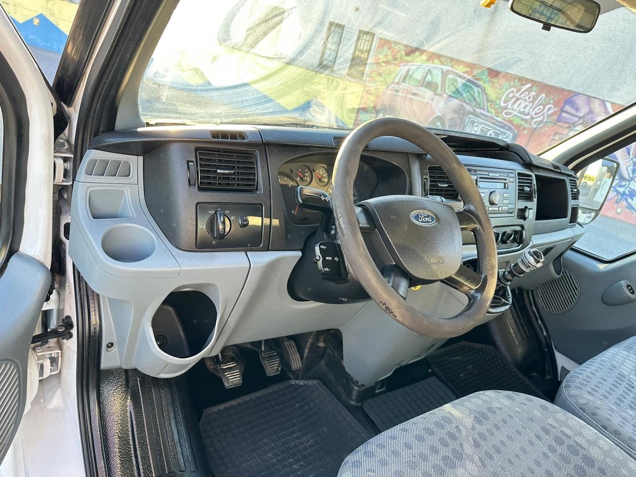 Ford Transit anno 2009 cassone fisso