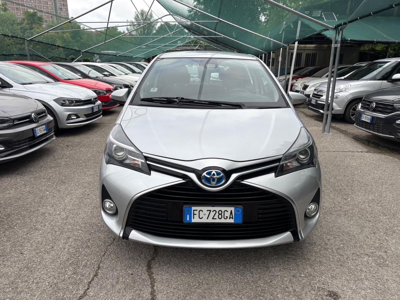 Toyota Yaris 1.5 Hybrid 5 porte Style OK NEOPATENTATI