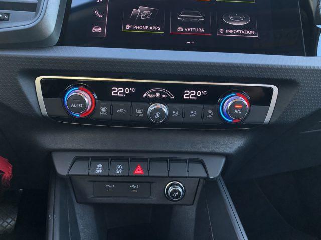 AUDI A1 SPB 25 TFSI Identity Black