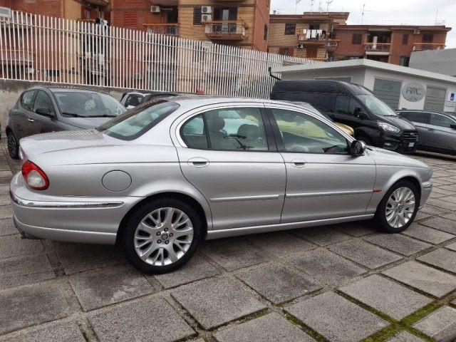 JAGUAR X-Type 2.5 V6 24V cat Executive