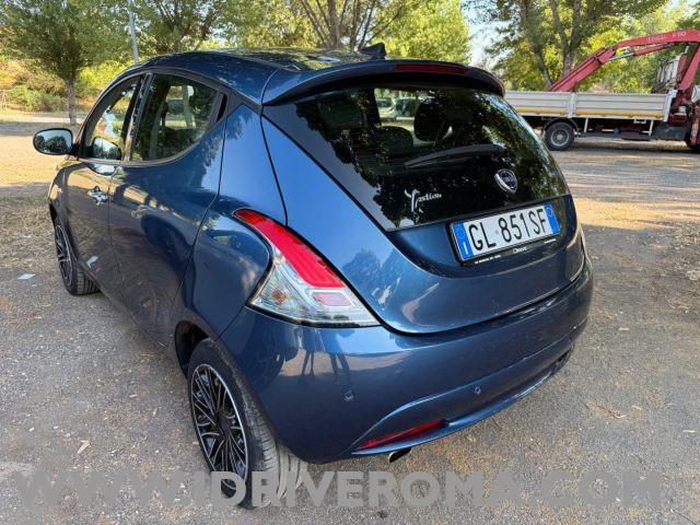 LANCIA Ypsilon 1.0 FireFly Hybrid GOLD.+ GPL