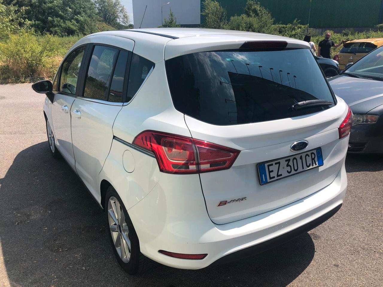 Ford B-Max 1.4 90 CV GPL Business Titanium