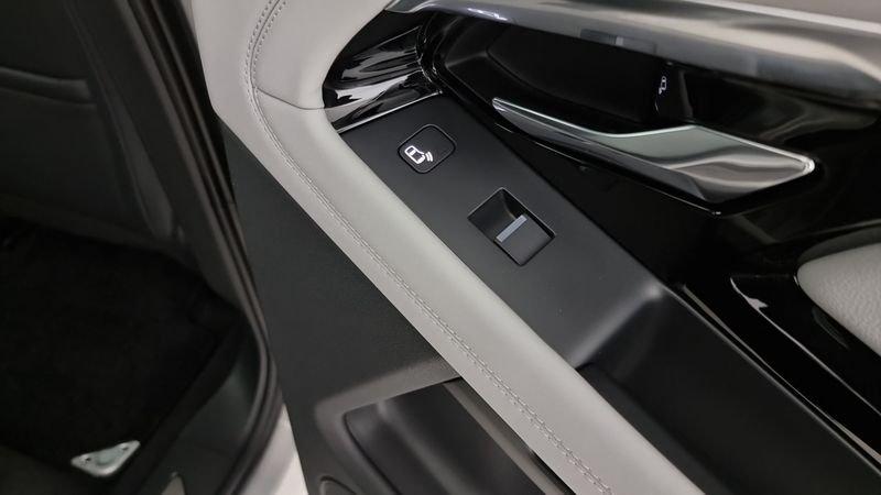 Land Rover RR Evoque 2.0D I4 163 CV AWD Auto R-Dynamic SE