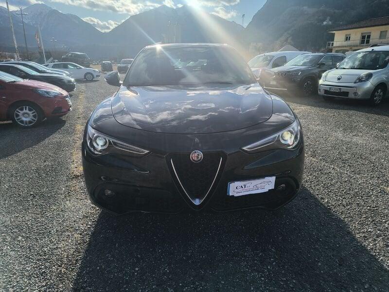 Alfa Romeo Stelvio 2.2 Td 180CV AT8 Q4 Business (no PRIVATI)