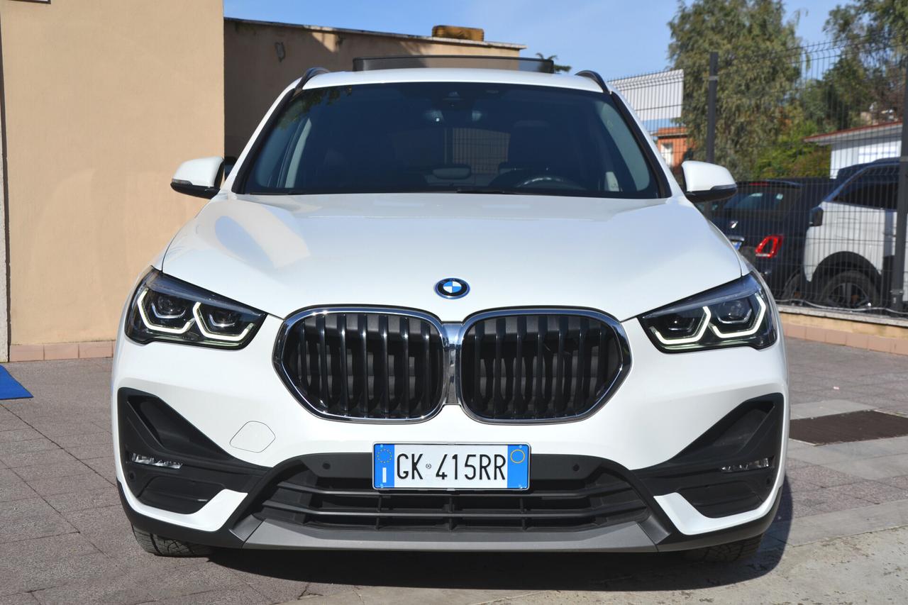 Bmw X1 25e X-DRIVE HYBRID PLUG-IN NAVI+FULL LED+RCAM+PDC+