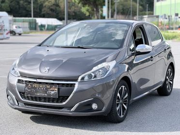 PEUGEOT 208 PURETECH 82CV SINGATURE GARANZIA 12 MESI