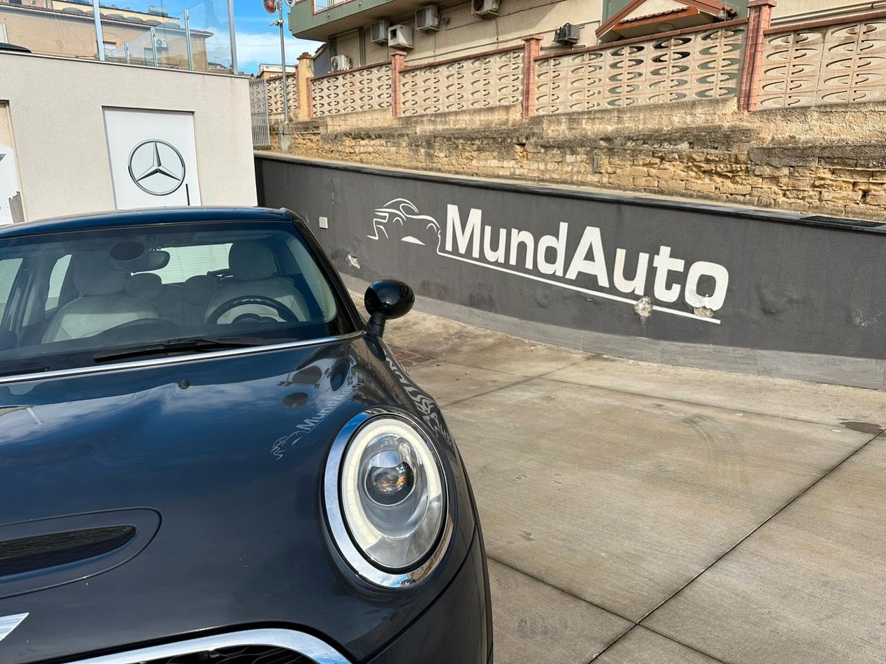 Mini 2.0 Cooper SD aut. Hype 5 porte